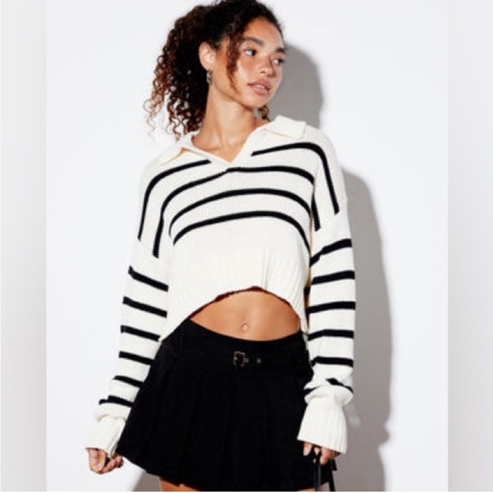 LA Hearts Callie Cropped Sweater